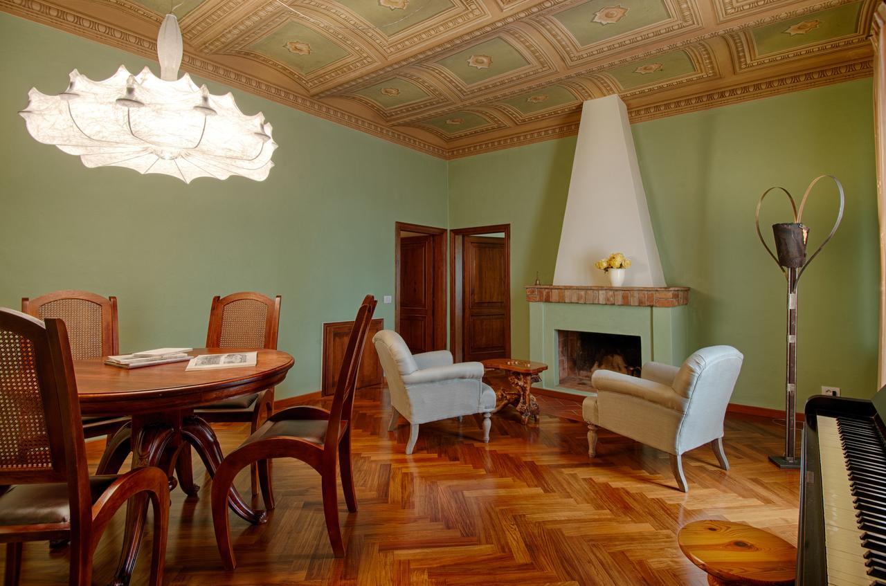 Tenuta Cambiano By Posarellivillas Кастелфиорентино Екстериор снимка