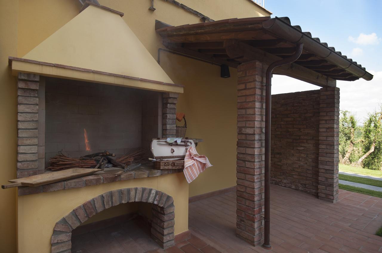 Tenuta Cambiano By Posarellivillas Кастелфиорентино Екстериор снимка
